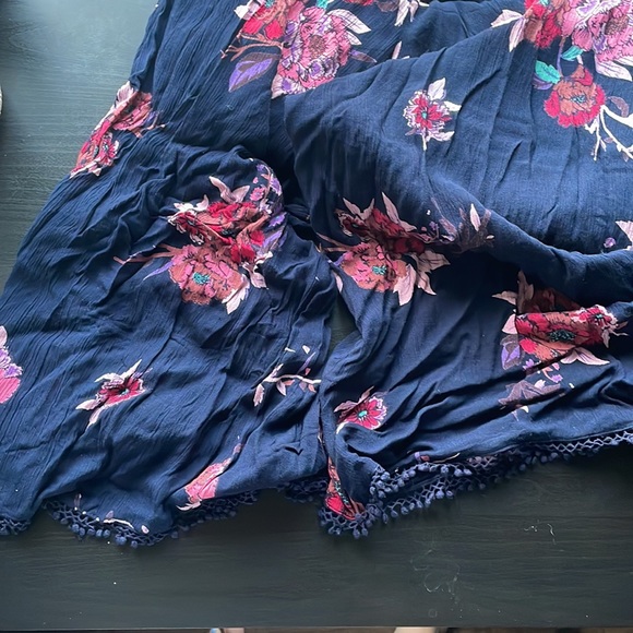 Navy Flora Jumpsuit - Picture 3 of 5